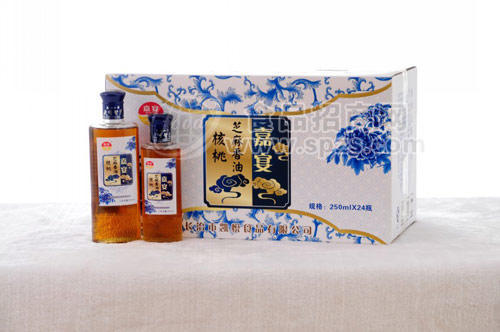核桃芝麻香油及外包装