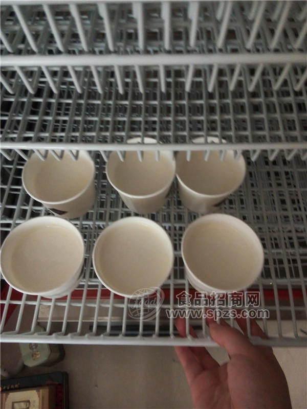 酸奶厂价直销