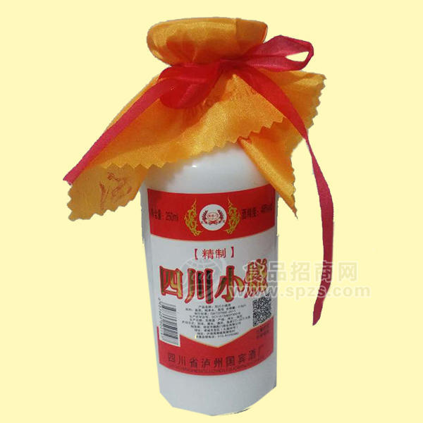 ·德胜门  精制四川小烧白酒 