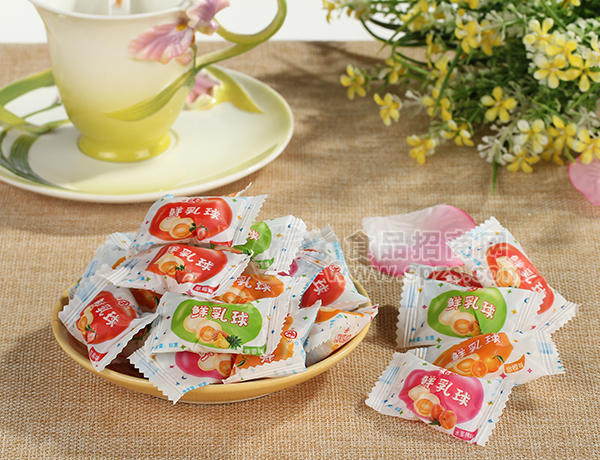 ·中天 鲜乳球 水果味糖2.5kg*4袋 