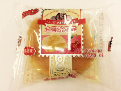 樱桃味水果馅蛋糕