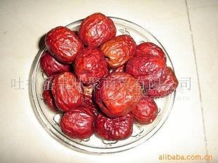 哈密特級(jí)、一級(jí)、二級(jí)大紅棗批發(fā)