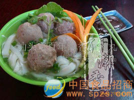 牛肉丸粿条（河粉）汤