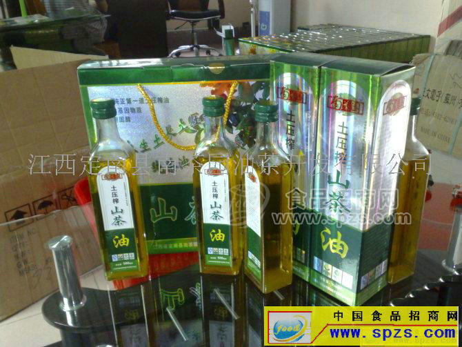 土压榨山茶油