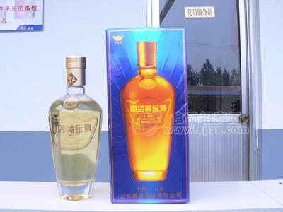 董店中低档白酒