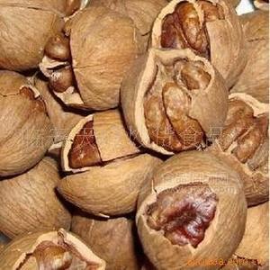 手剥山核桃｛小核桃｝
