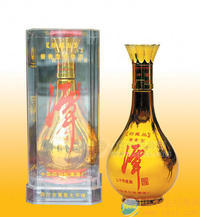 浓酱香型基酒和高中低档瓶装酒