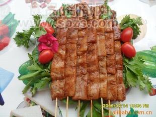 烧烤油炸休闲鱿鱼头、鱿鱼