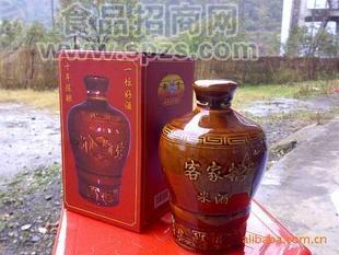 供應十年珍藏糯米酒（黃酒）