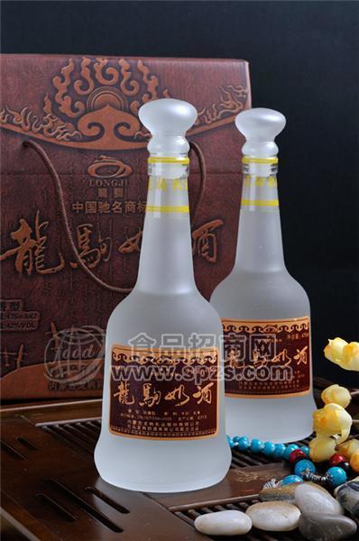 礼盒酒