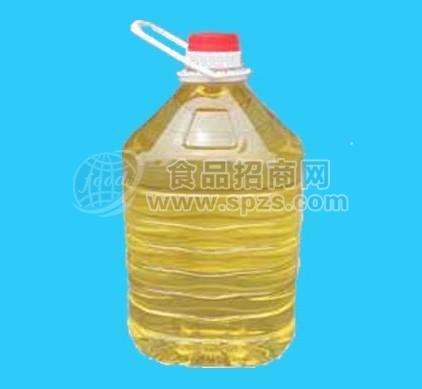 供应大豆油每吨8100元