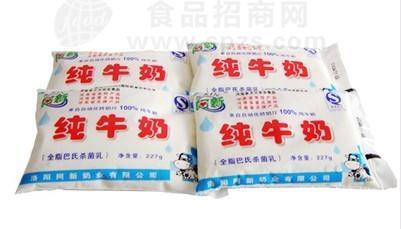 阿新滅菌純牛奶