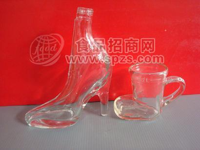 生产供应水果罐头玻璃瓶、水产品罐头玻璃瓶等系列玻璃制品。