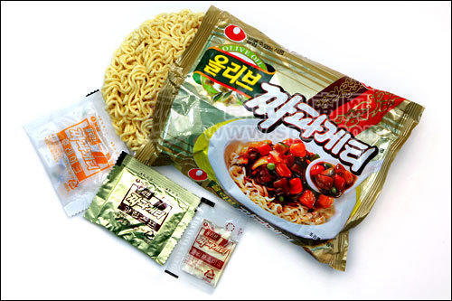 供应农心炸酱面 速食方便面 30袋/箱