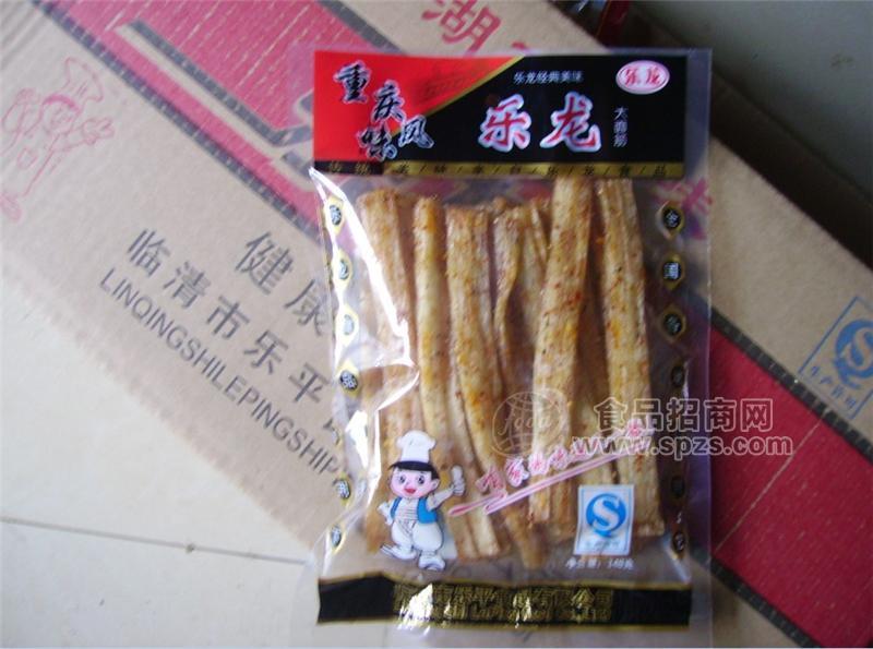 乐龙系列休闲食品 辣条
