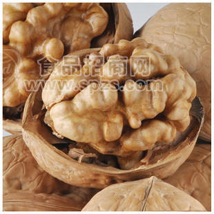 【产地直销】核桃批发 新疆特产 阿克苏185纸皮生核桃 散装批发