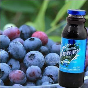 蓝莓野果汁