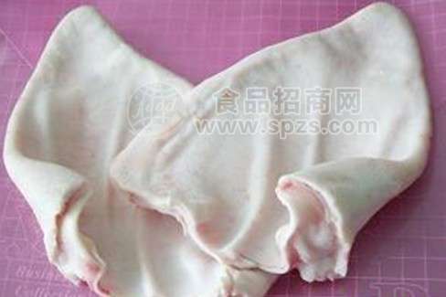 批发冷冻猪肘冷冻猪头骨冷冻猪舌冷冻吊挂板油等猪副产品
