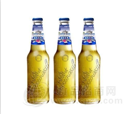 蓝带啤酒浮雕瓶