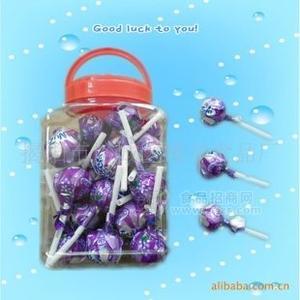 罐装水果味棒棒糖