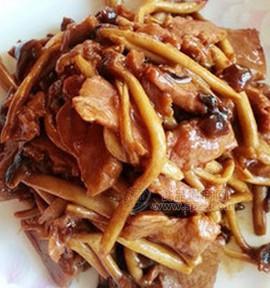 长沙雨花区丰谷食品厂蚝油牛柳炒茶树菇