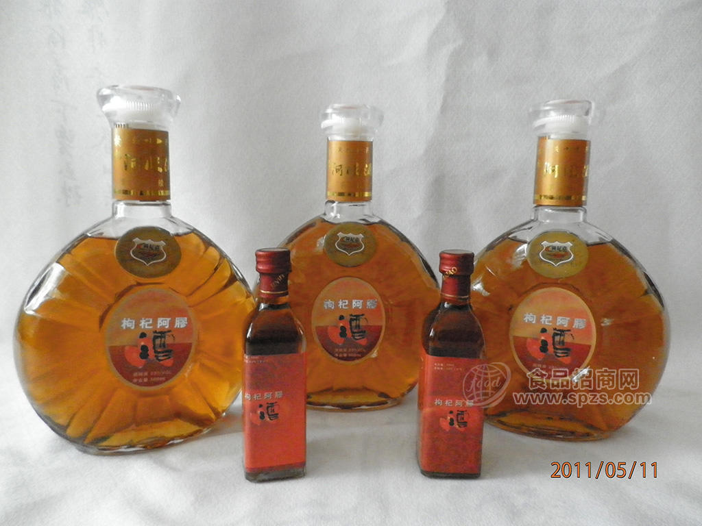 枸杞阿胶酒
