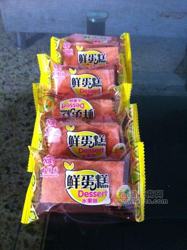 新鲜蛋糕