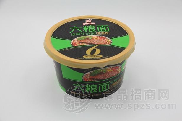 玖玖爱六粮面泡椒牛肉面