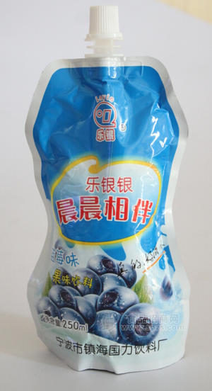 藍(lán)莓味果味飲料 樂銀銀  晨晨相伴