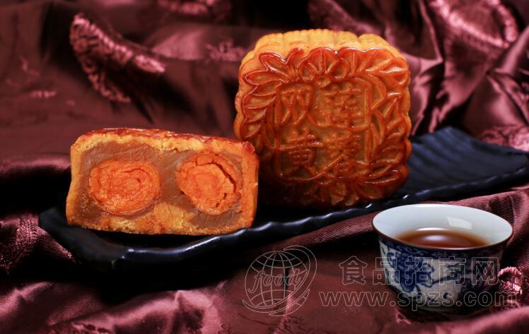双黄月饼