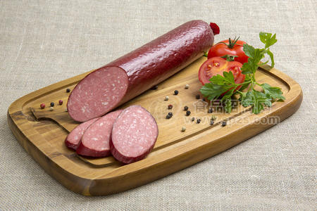 蒜肉香肠火腿