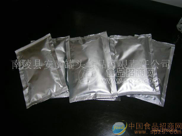 供应番茄酱罐头