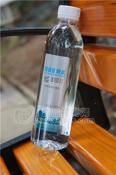 凤祥饮用天然矿泉水