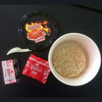 華田牛中?；痣u面超辣拌面方便食品