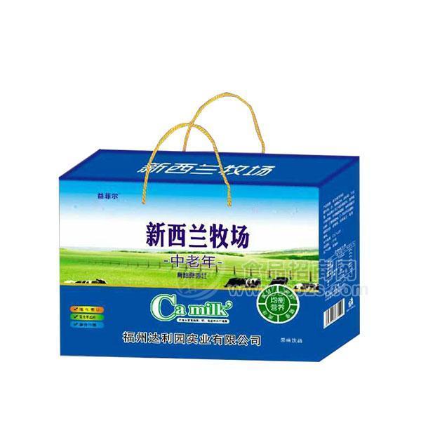 新西兰牧场中老年牛奶果味饮品