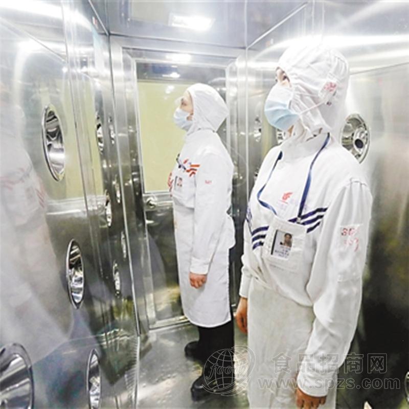 定做不锈钢双通道风淋室设备 可现场安装净化室