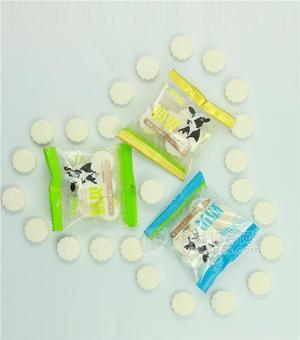 散手抓包奶贝、奶片，原味、酸奶味、牛初乳味