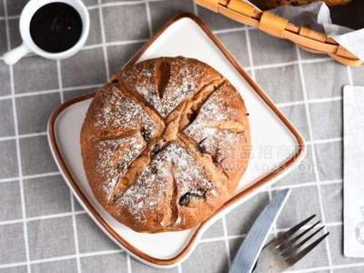 开面包蛋糕加盟店赚钱吗，市场怎么样