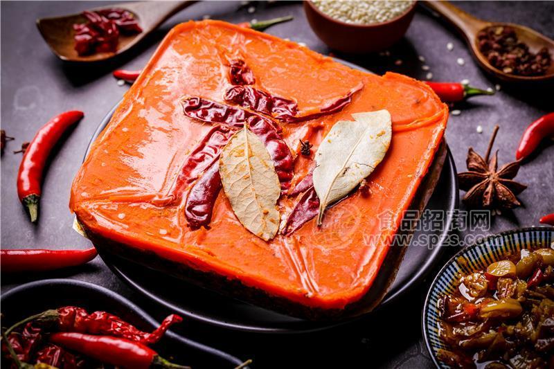 一次性火锅底料批发小郡肝火锅底料串根香火锅底料