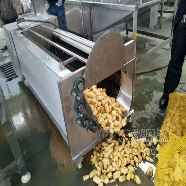 大型蔬菜毛辊清洗机 果蔬清洗机 土豆去皮清洗设备
