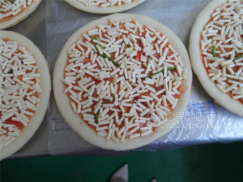 生产直销披萨半成品 纯手工披萨饼底 新鲜馅料 味道鲜美