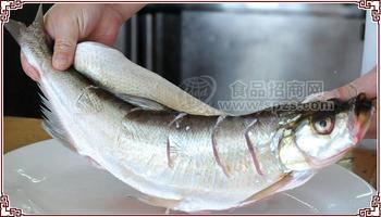 興凱湖大白魚(yú)禮盒批發(fā)，興凱湖大白魚(yú)禮盒價(jià)位，興凱湖大白魚(yú)禮盒多少錢(qián)