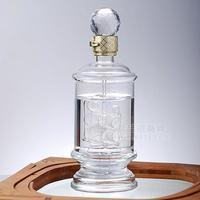 個性玻璃白酒瓶廠家定制創(chuàng)意內(nèi)置大龍造型玻璃空酒瓶