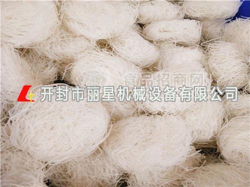 方便寬粉粉絲加工生產線 設備一站式加工酸辣粉粉團