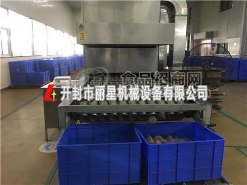 麗星酸辣粉工廠用設(shè)備日產(chǎn)12噸,塊狀粉絲機加工流程