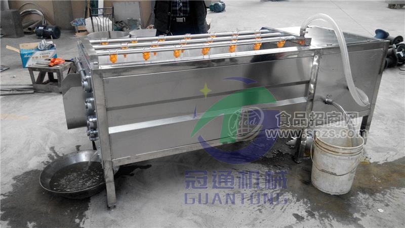 诸城冠通供应土豆清洗机毛辊清洗去皮机毛刷清洗机
