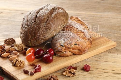 麦子叔叔手工面包加盟制作在原材料上要注意什么？