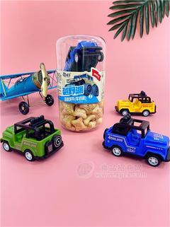 萌孩子越野派儿童玩具零食注心饼干牛奶味挂件零食