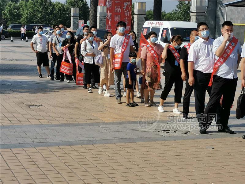 烈日炎炎，食品招商網(wǎng)宣傳力度絲毫未減！