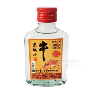 京城小牛白酒招商42度小瓶白酒代理100ml